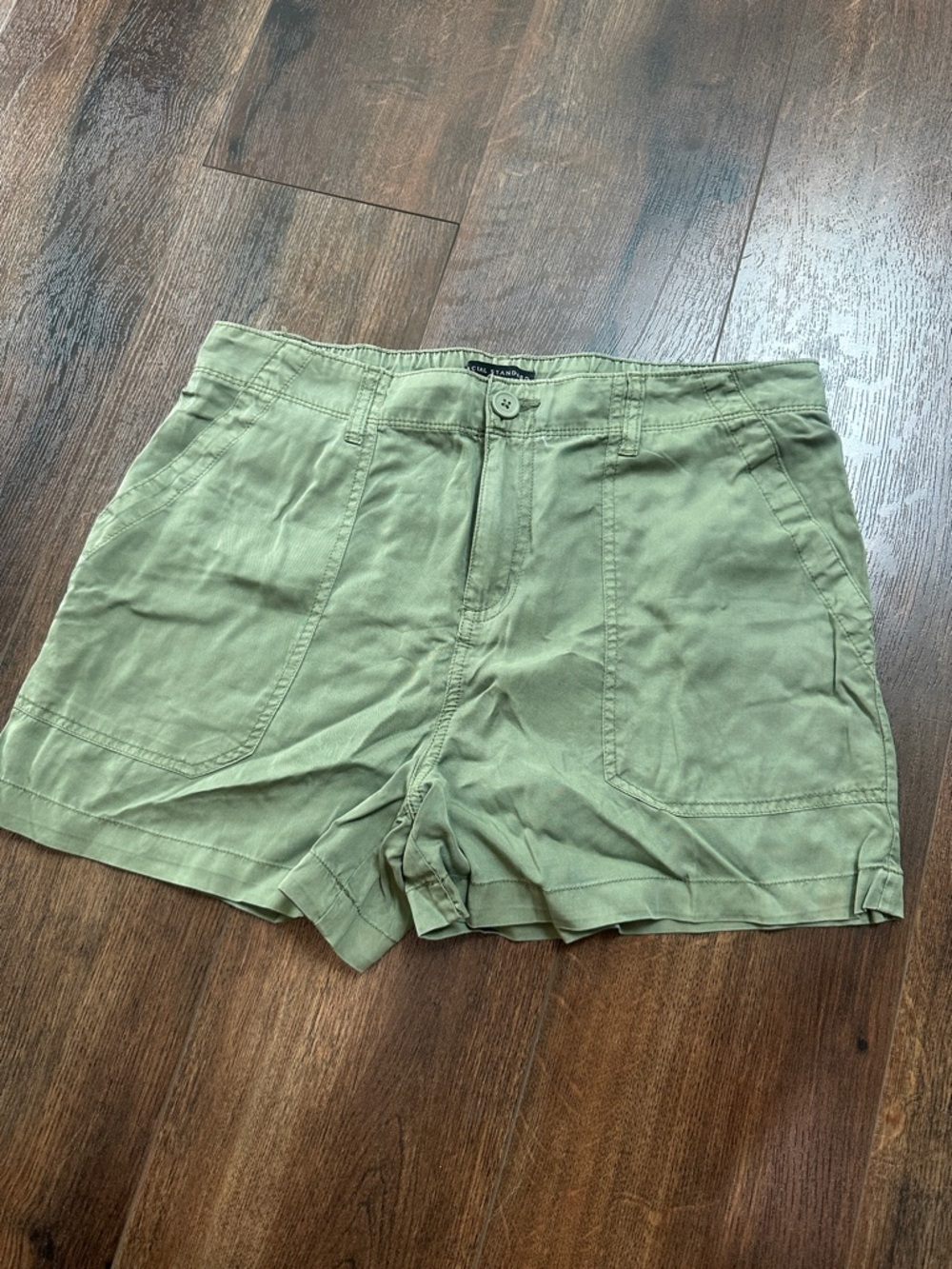Olive Green Casual Cotton Shorts